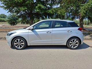 Hyundai i 20 2017 Automatic-thumb-3