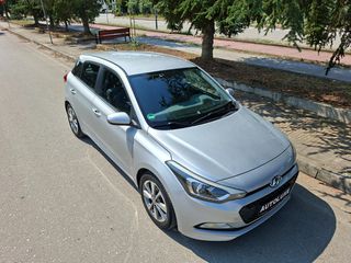 Hyundai i 20 2017 Automatic-thumb-9