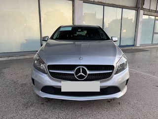 Mercedes-Benz A 160 2016-thumb-6