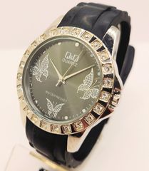 Q&Q GV83-302Y γυναικείο ρολόι Quartz με μαύρο λουράκι A9026 TIMH
