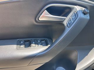 Volkswagen Polo 2017 CROSS 1.4 TDI DSG-thumb-35