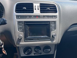 Volkswagen Polo 2017 CROSS 1.4 TDI DSG-thumb-50