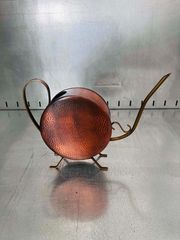 Vintage Χάλκινο Ποτιστήρι Εσωτερικού Χώρου – Σφυρήλατο Διακοσμητικό (Ύψος ~17εκ.)