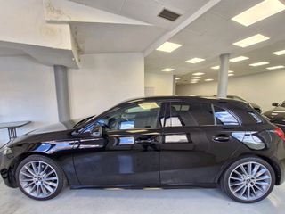 Mercedes-Benz A 180 2019 AMG LINE-thumb-4
