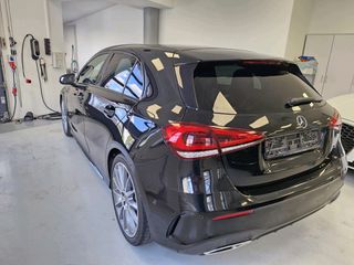 Mercedes-Benz A 180 2019 AMG LINE-thumb-5
