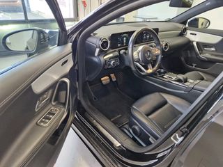 Mercedes-Benz A 180 2019 AMG LINE-thumb-9