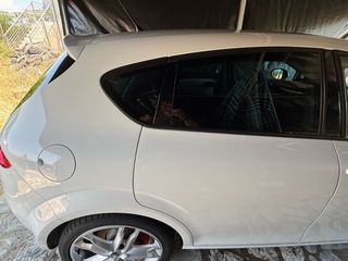 Seat Leon 2010 Cupra Facelift-thumb-9