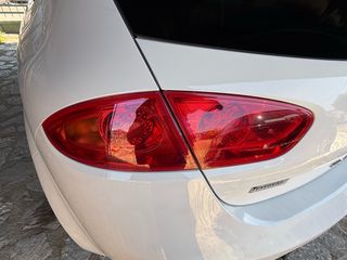 Seat Leon 2010 Cupra Facelift-thumb-11