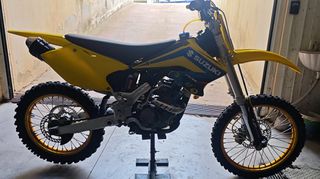 Suzuki RM-Z 250 2006
