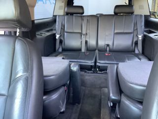 Chevrolet Suburban 2009 Επταθέσιο-thumb-17