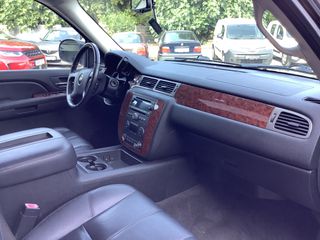 Chevrolet Suburban 2009 Επταθέσιο-thumb-23