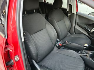 Peugeot 208 2019 1.200cc 110hp ALLURE-thumb-9