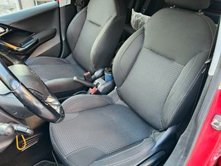 Peugeot 208 2019 1.200cc 110hp ALLURE-thumb-8