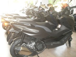 Morbidelli 2026 SC125-thumb-3
