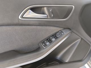 Mercedes-Benz A 160 2013 MERCEDES A 160 URBAN-thumb-15