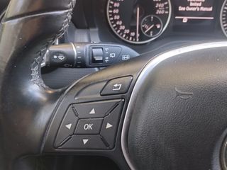 Mercedes-Benz A 160 2013 MERCEDES A 160 URBAN-thumb-20