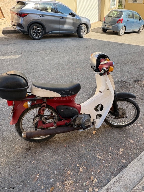 Honda C 1989 C50 12V