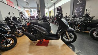 Piaggio Medley 150 2018-thumb-5