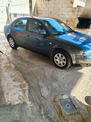 Audi A4 2001-thumb-1
