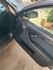 Audi A4 2001-thumb-3