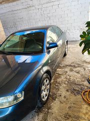 Audi A4 2001-thumb-17