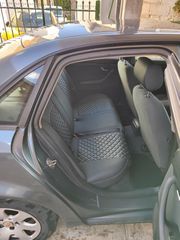 Audi A4 2001-thumb-22