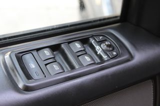 Land Rover Discovery 2015 4 7/ΘΕΣΙΟ FACE LIFT SDV6 HSE ΠΑΝΟΡΑΜΙΚΗ ΟΡΟΦΗ ΑΡΙΣΤΟ-thumb-38