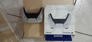 Ps5 dualcontroller-thumb-1