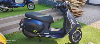 Vespa GTS Super Tech 300 2026 7000€ -1000€ ΤΩΡΑ 6000€-thumb-1