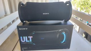Πωλειται SONY ULT FIELD 7