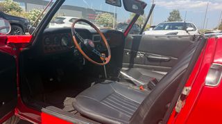 Fiat 124 Spider 1972 850-thumb-11