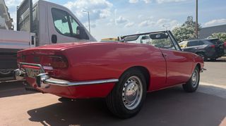 Fiat 124 Spider 1972 850-thumb-8