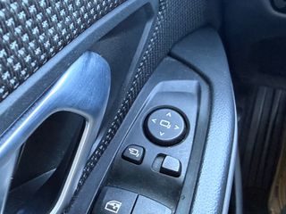 Bmw 320 2022 e PLUG IN HYBRID-thumb-15