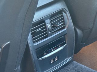 Bmw 320 2022 e PLUG IN HYBRID-thumb-17