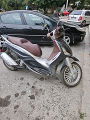 Piaggio Beverly 300i 2017-thumb-2