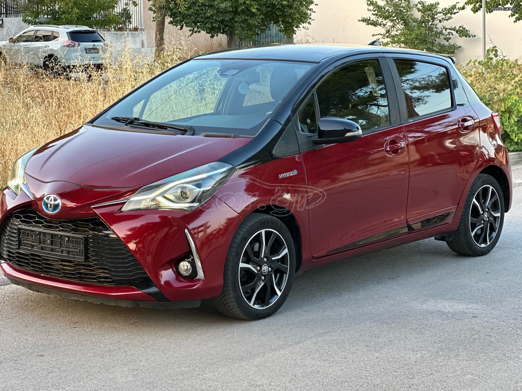 Toyota Yaris 2018 BI-TONE