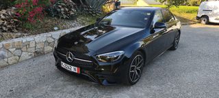 Mercedes-Benz E 220 2022 W213 FACELIFT AMG LINE SPORT PACKET HYDRID DIESEL LIMOUSINE