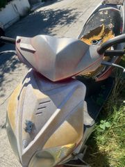 Peugeot 135 2008 pezo -up125