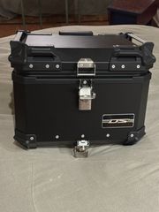 ΒΑΛΙΤΣΑ ΑΛΟΥΜΙΝΙΟΥ “DS” Χ6 45LT top case