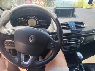 Renault Megane 2013 BOSE EDITION FULL EXTRA KEYLESS PANORAMIC-thumb-3