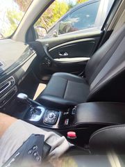 Renault Megane 2013 BOSE EDITION FULL EXTRA KEYLESS PANORAMIC-thumb-4