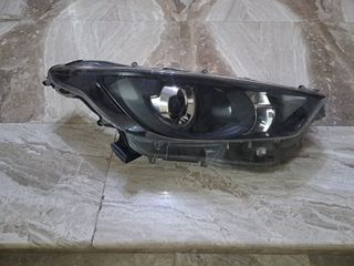 Toyota Yaris 2020-2026 Δεξί
