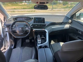 Peugeot 3008 2019 ALLURE GRIP CONTROL AUTOMATIC-thumb-12