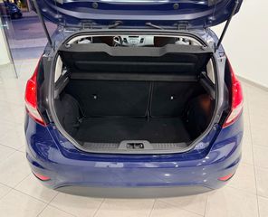 Ford Fiesta 2015-thumb-4