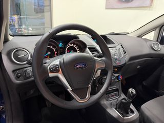 Ford Fiesta 2015-thumb-11
