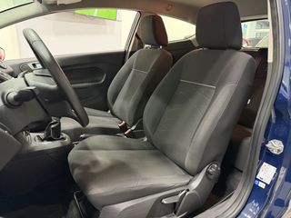 Ford Fiesta 2015-thumb-22