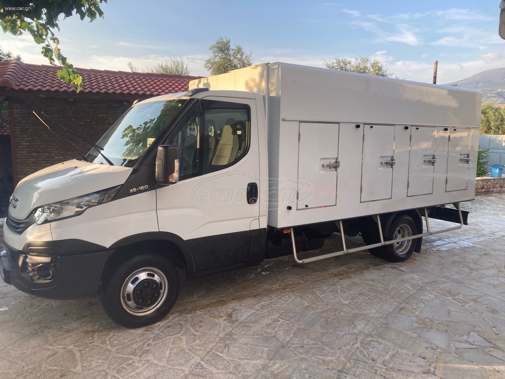 Παγωτατζίδικο Iveco 2017 ΔΙΠΛΟ ΤΡΟΧΟ ΜΕ ΕΡΑΣΙΤΕΧΝΙΚΟ ΔΙΠΛΩΜΑ ΧΩΡΙΣ ΤΑΧΟΓΡΑΦΟ