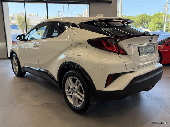 Toyota C-HR 2021 1.8 HYBRID BUSINESS EDITION