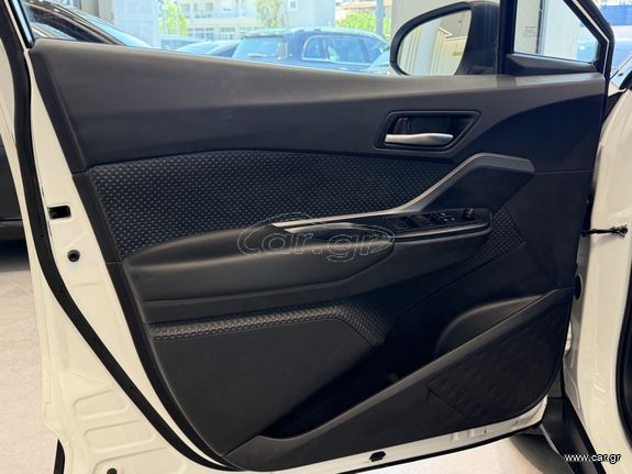 Toyota C-HR 2021 1.8 HYBRID BUSINESS EDITION