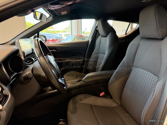 Toyota C-HR 2021 1.8 HYBRID BUSINESS EDITION